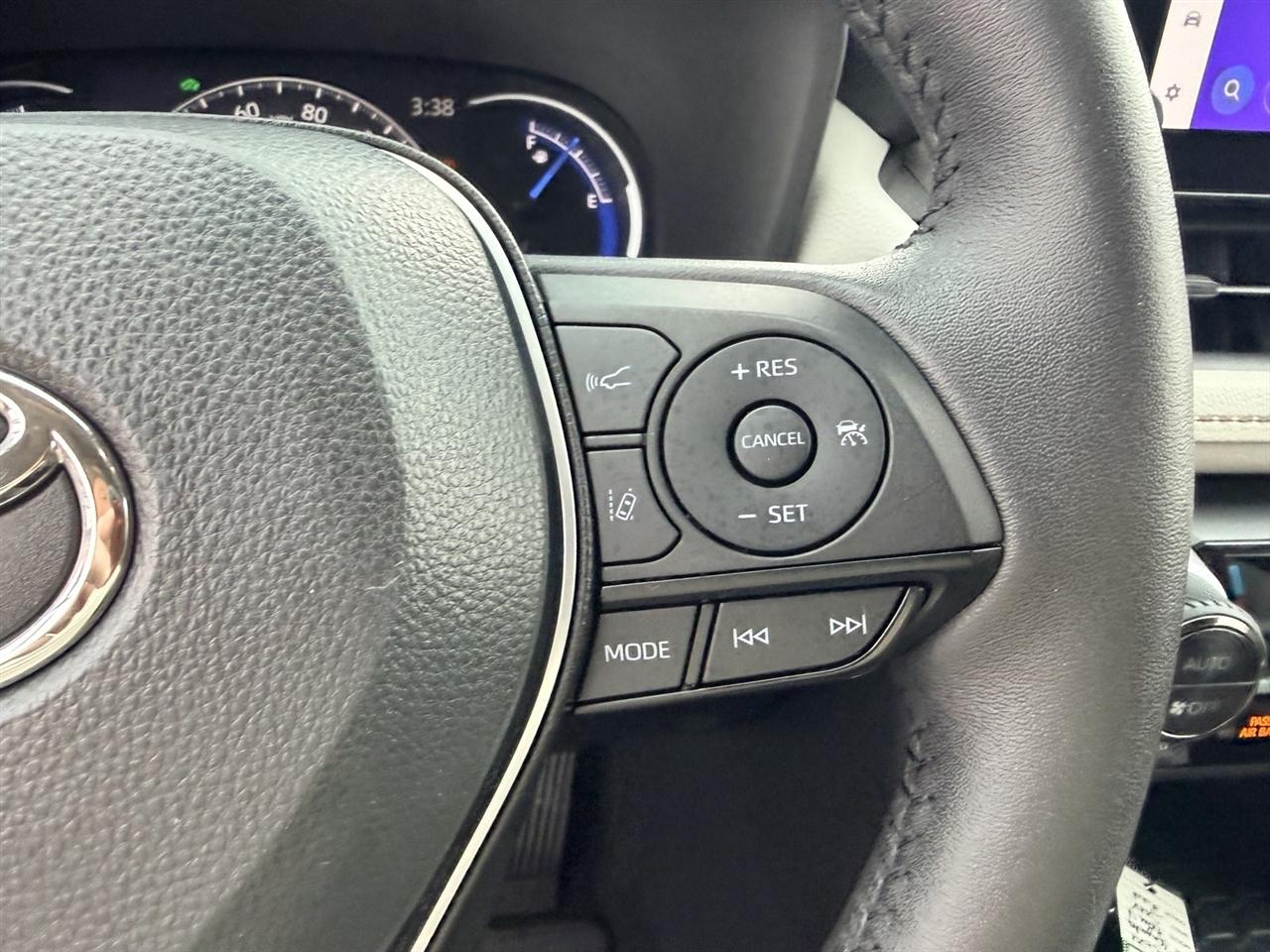 Toyota RAV4 photo 19