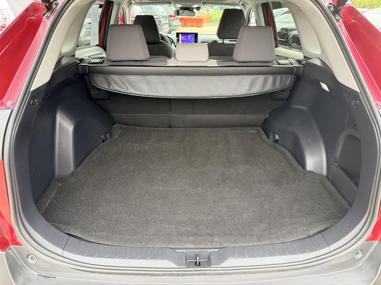 Toyota RAV4 Hybrid XLE 2024