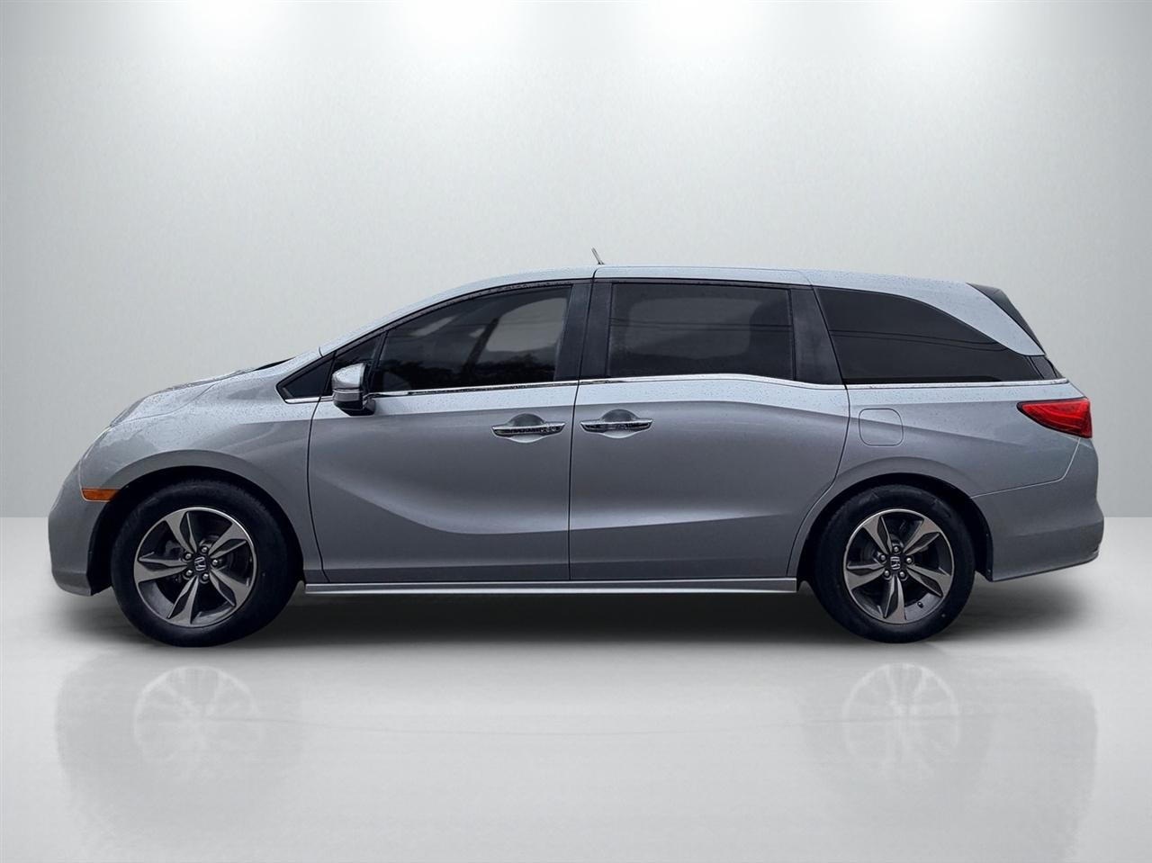 Honda Odyssey photo 4