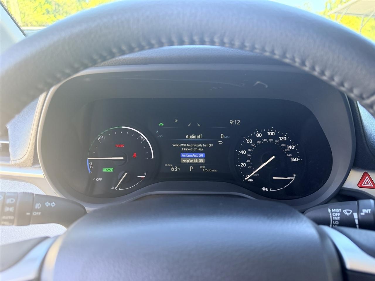 Toyota Sienna XLE 8-Passenger 2025