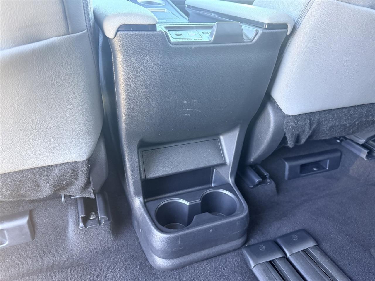 Toyota Sienna XLE 8-Passenger 2025