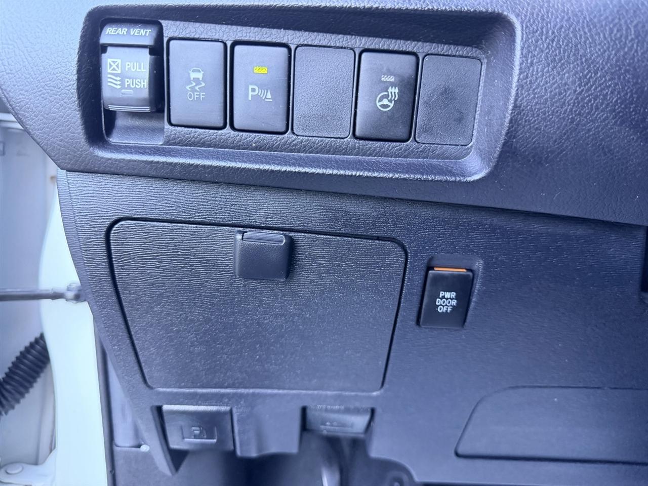 Toyota Sienna Limited Premium 7-Passenger 2020