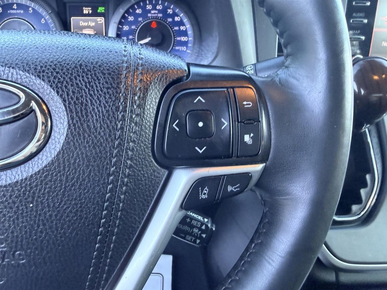 Toyota Sienna Limited Premium 7-Passenger 2020