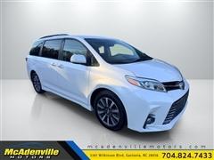 2020 Toyota Sienna 