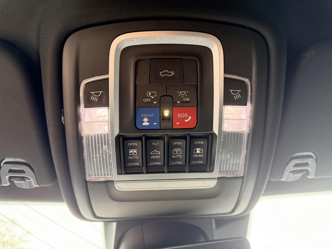 RAM 1500 Limited Crew Cab SWB 4WD 2020