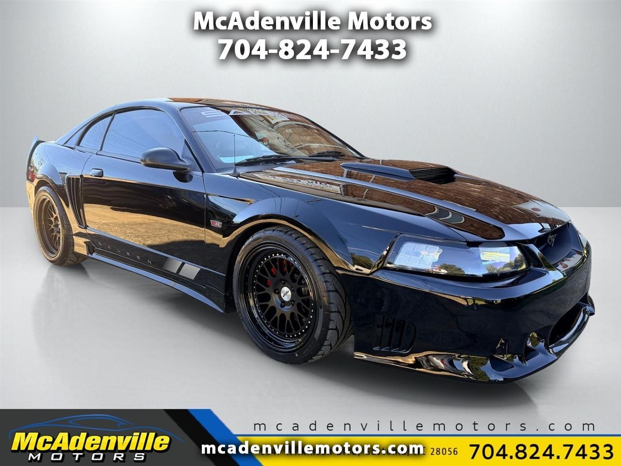 Ford Mustang GT Deluxe Coupe 2002