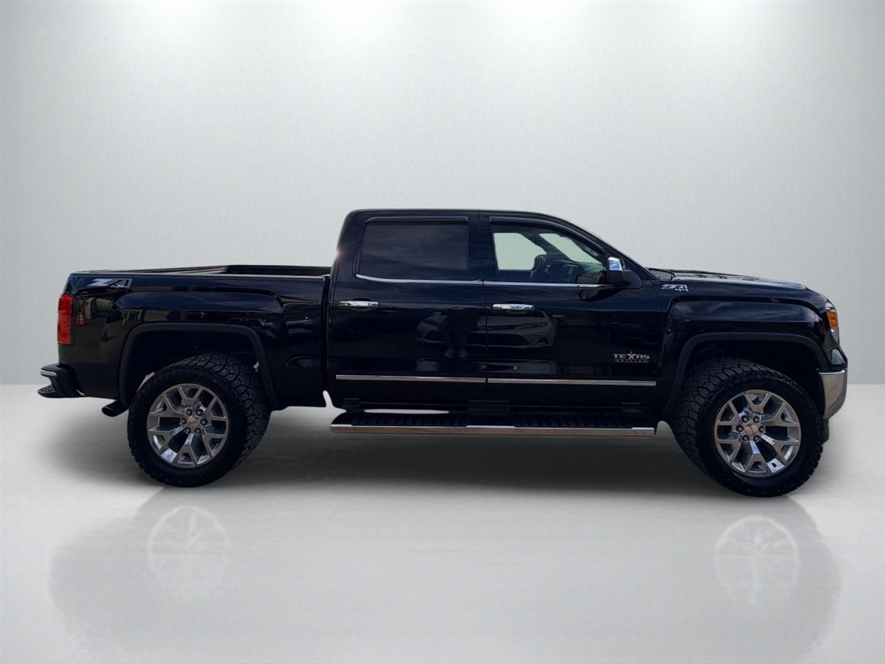 GMC Sierra 1500 SLT Crew Cab Short Box 4WD 2015
