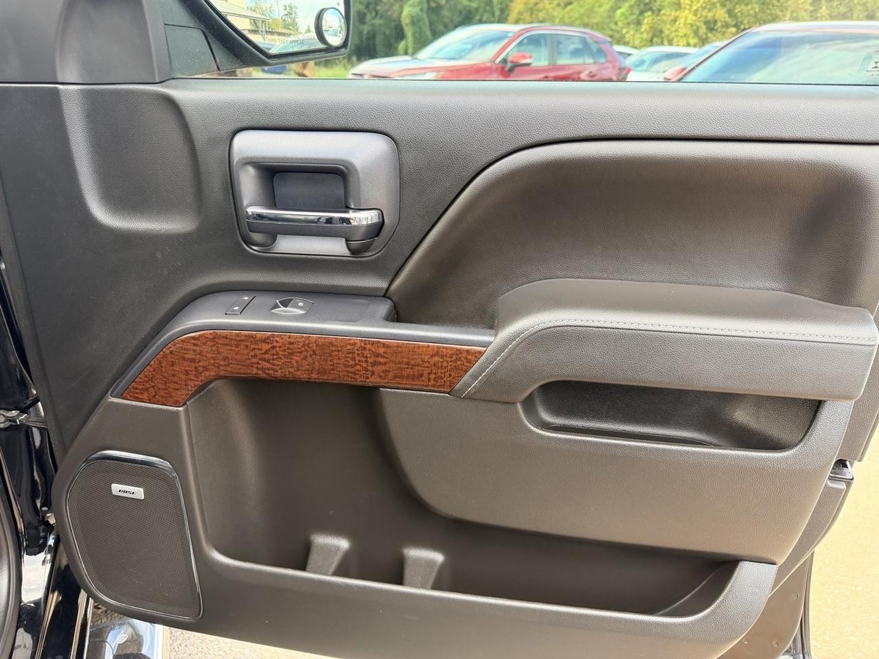GMC Sierra 1500 SLT Crew Cab Short Box 4WD 2015