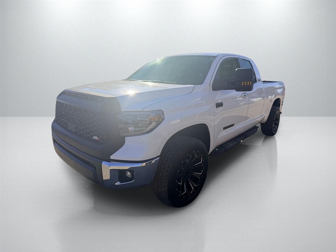 Toyota Tundra SR5 5.7L V8 Double Cab 4WD 2020