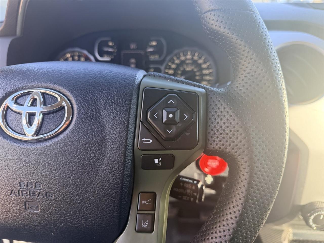 Toyota Tundra SR5 5.7L V8 Double Cab 4WD 2020