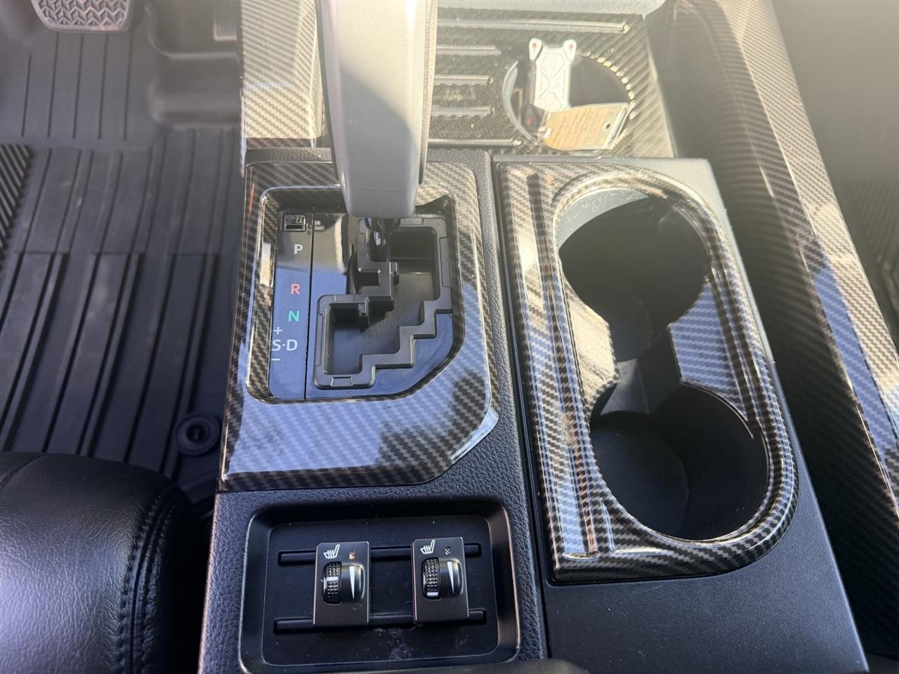 Toyota Tundra SR5 5.7L V8 Double Cab 4WD 2020