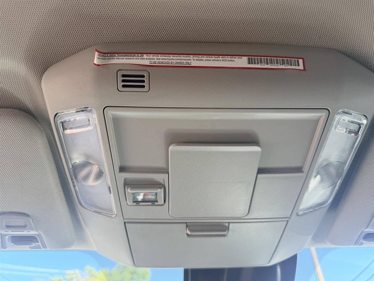 Toyota Tundra SR5 5.7L V8 Double Cab 4WD 2020