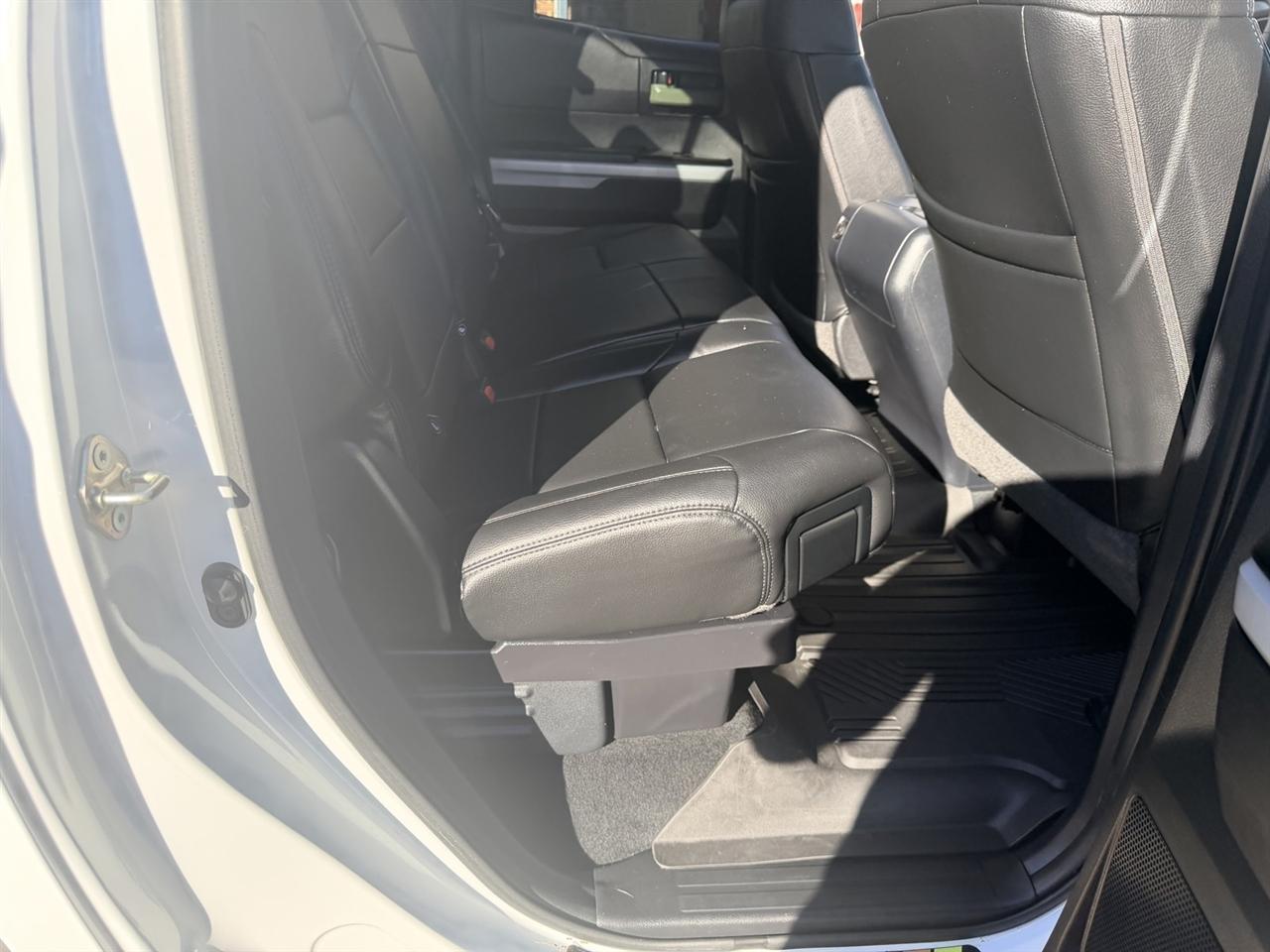 Toyota Tundra SR5 5.7L V8 Double Cab 4WD 2020