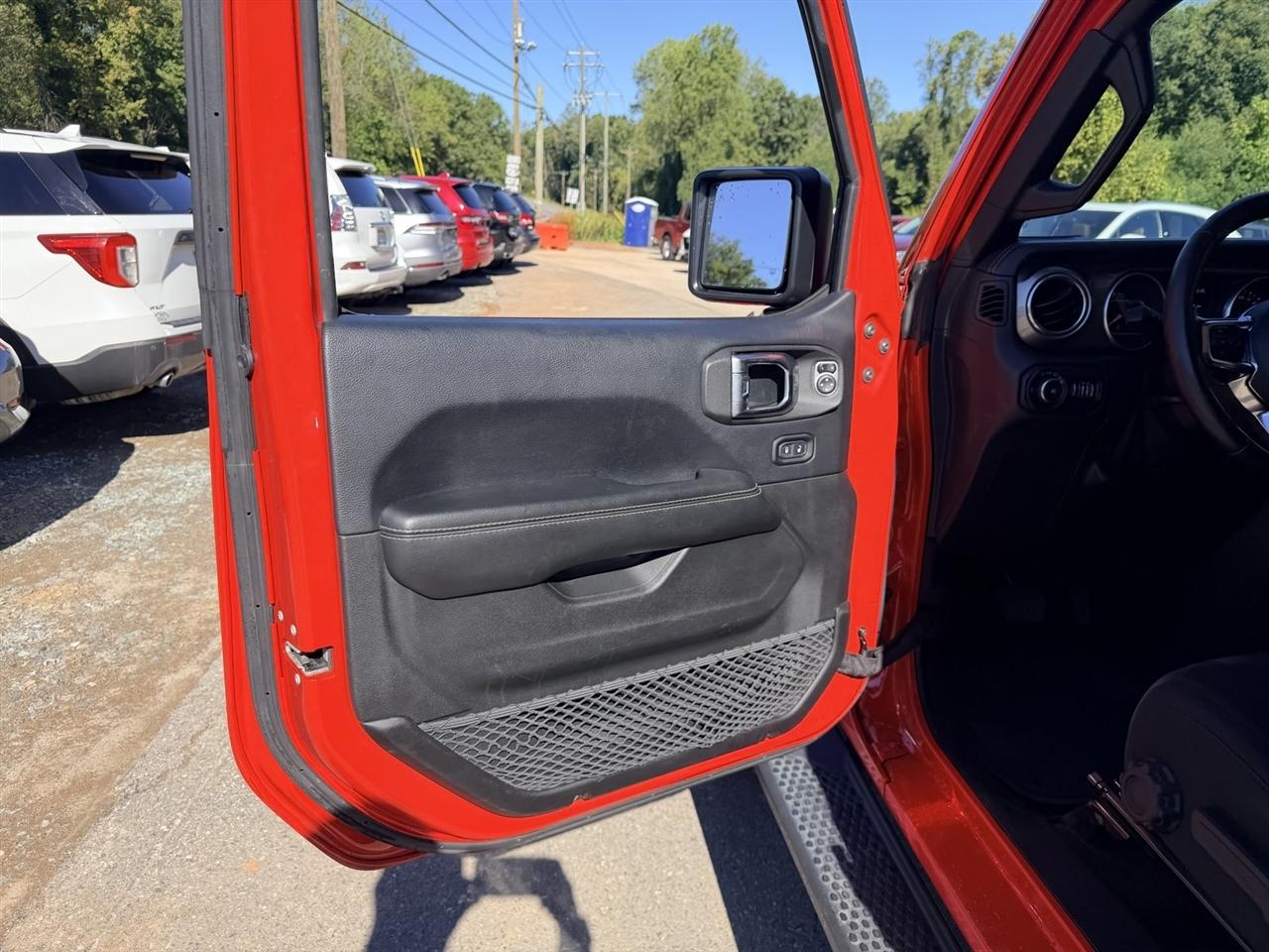 Jeep Wrangler Unlimited Sahara 2018