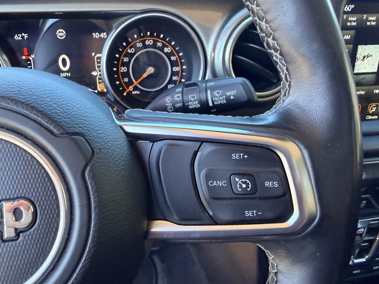 Jeep Wrangler Unlimited Sahara 2018