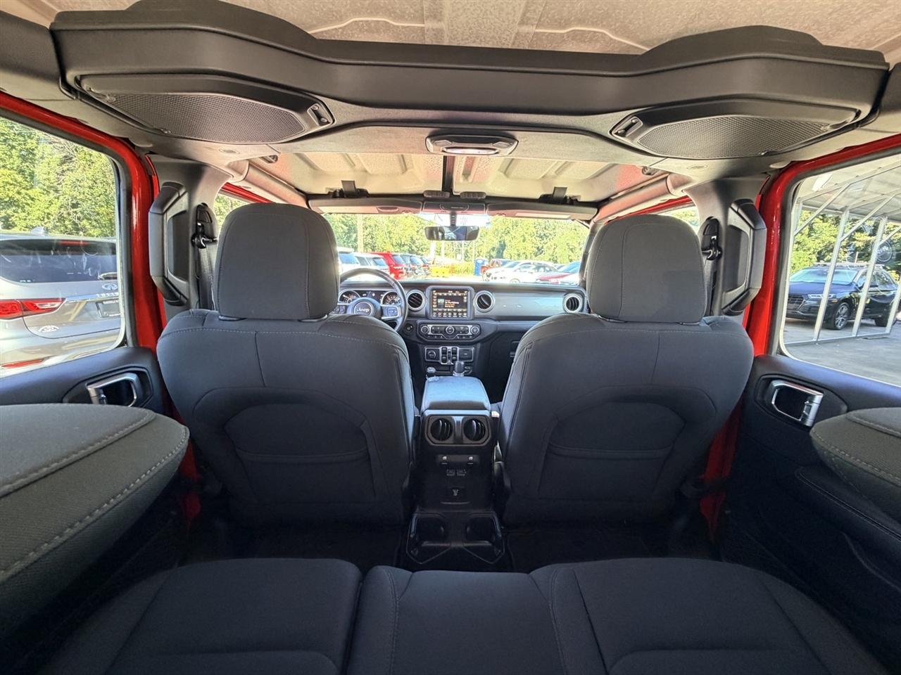 Jeep Wrangler Unlimited Sahara 2018