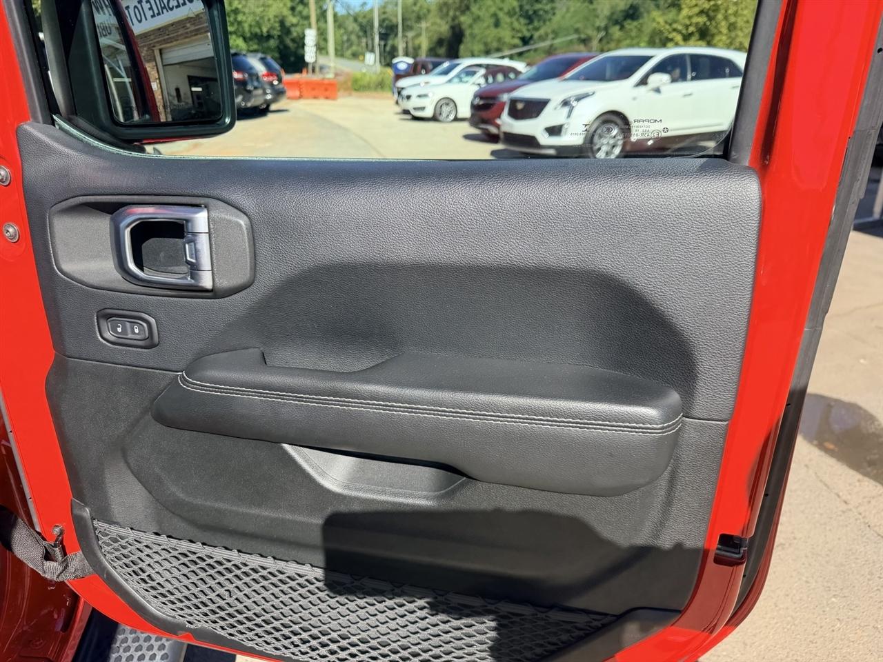 Jeep Wrangler Unlimited Sahara 2018