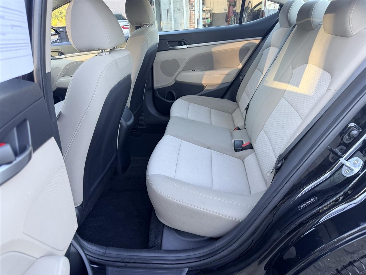 Hyundai Elantra Limited 2019