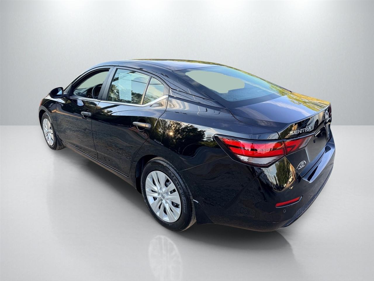 Nissan Sentra S 2024