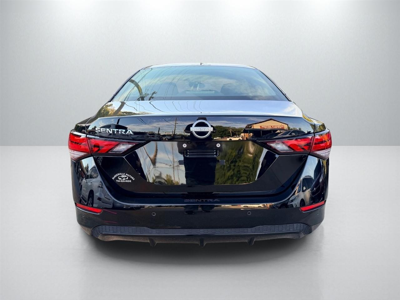 Nissan Sentra S 2024