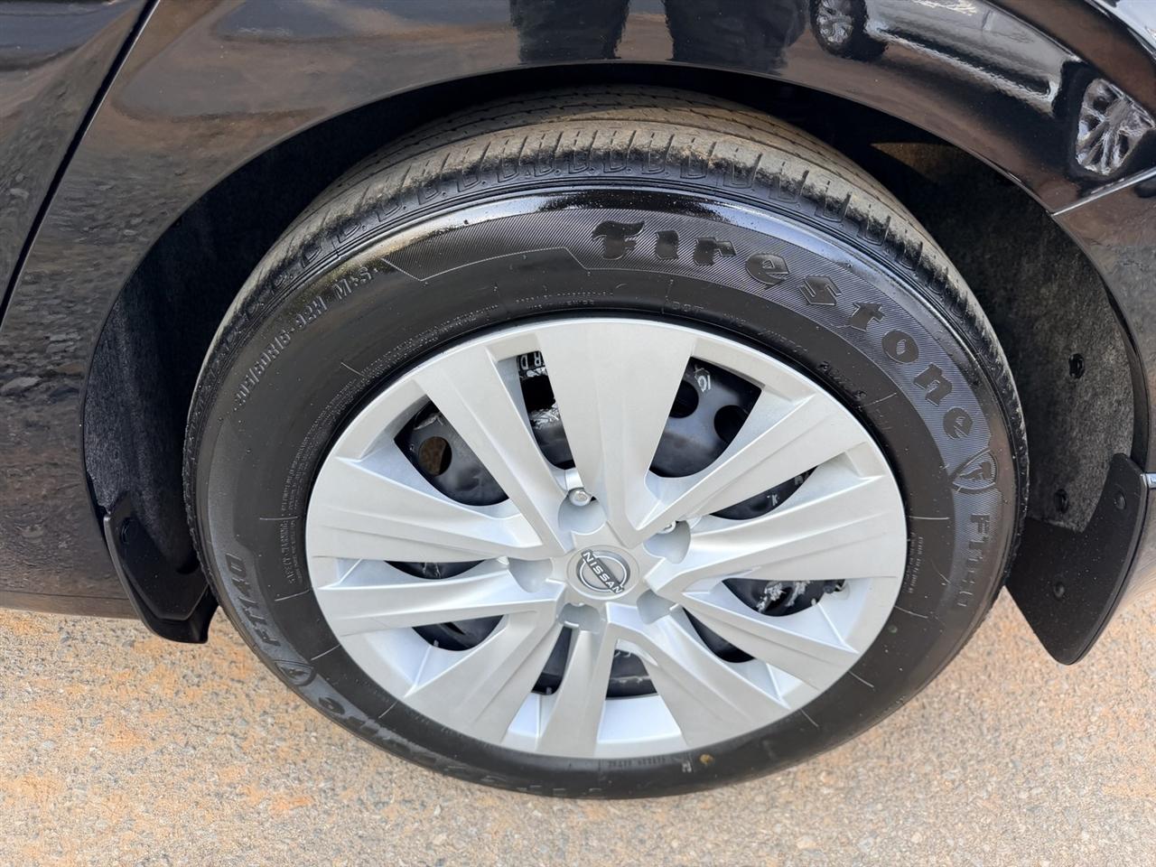 Nissan Sentra S 2024
