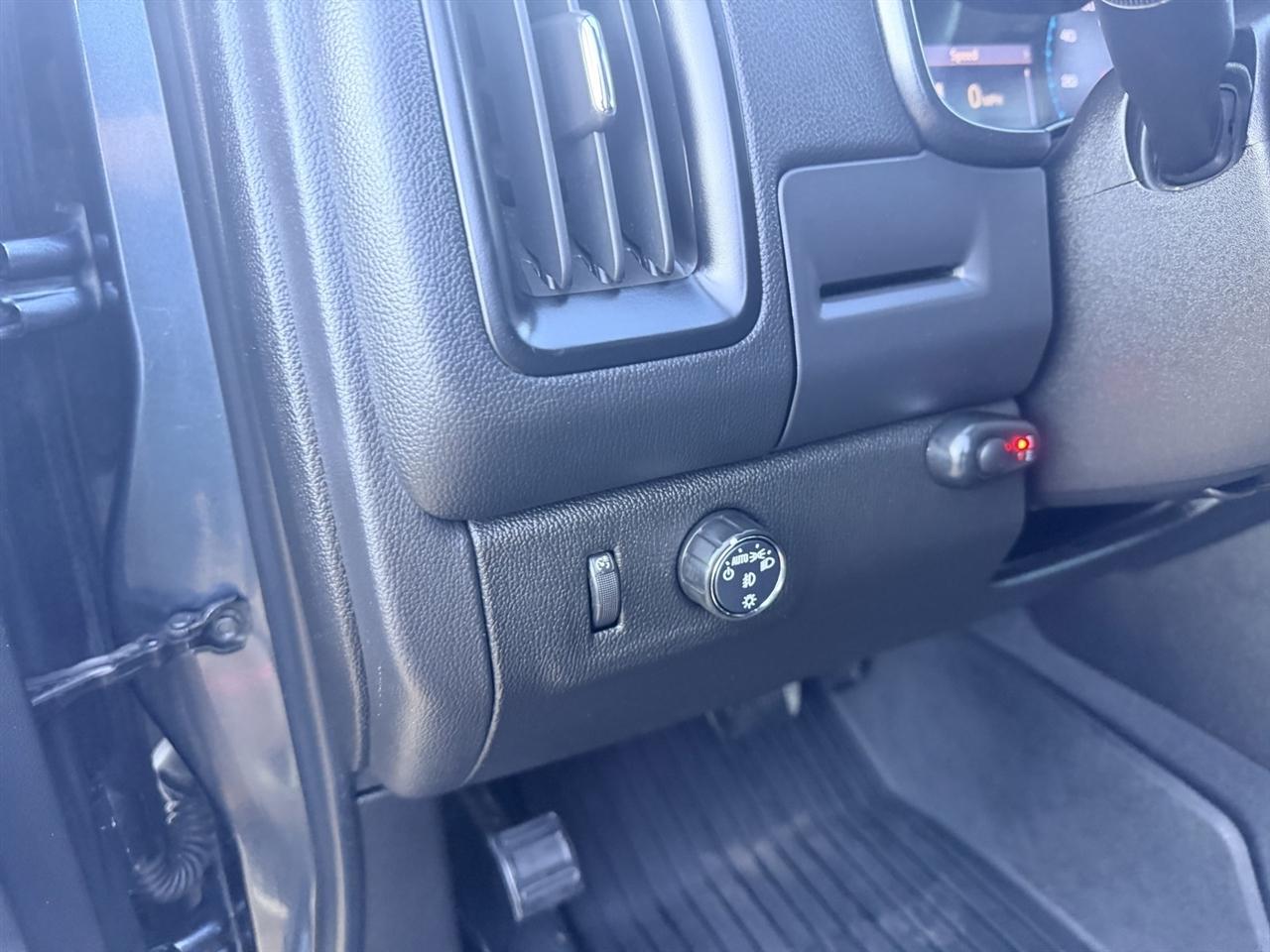 Chevrolet Colorado LT Crew Cab 2WD Long Box 2019