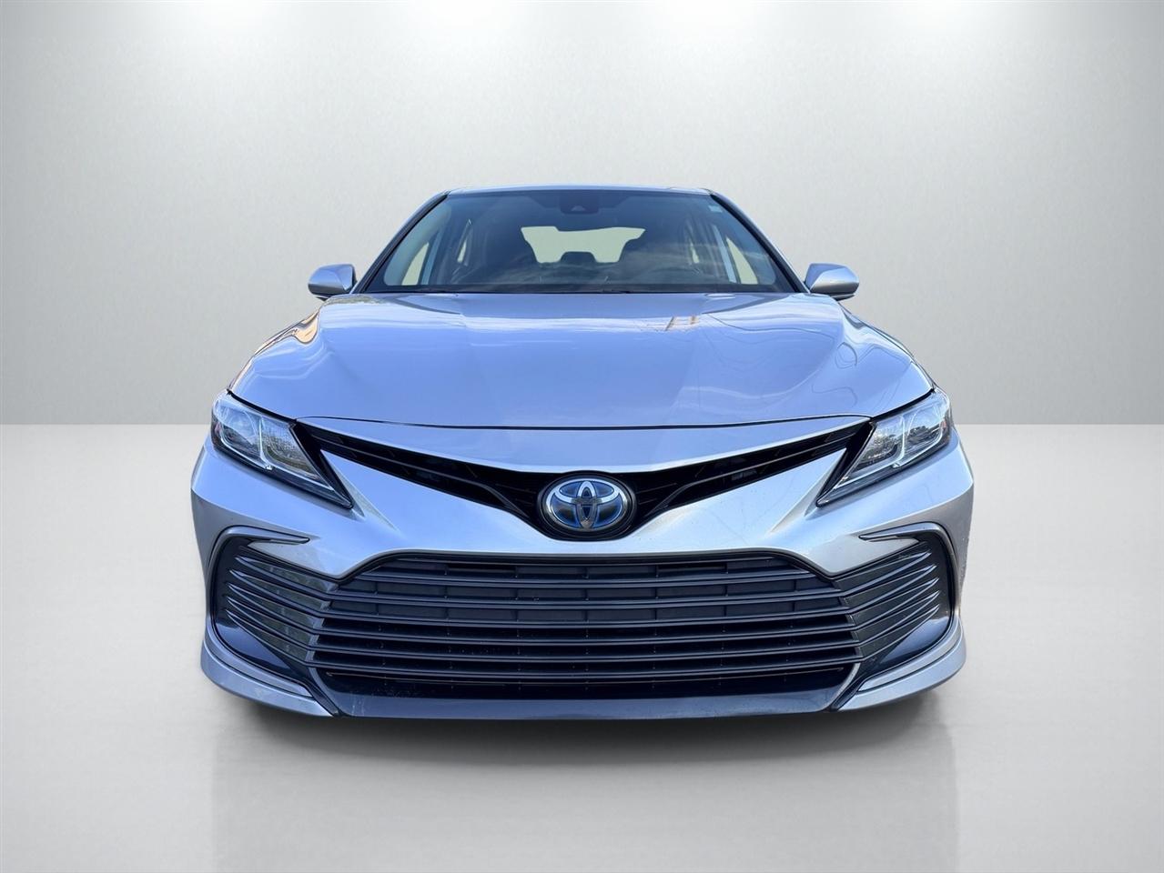 Toyota Camry Hybrid LE 2023
