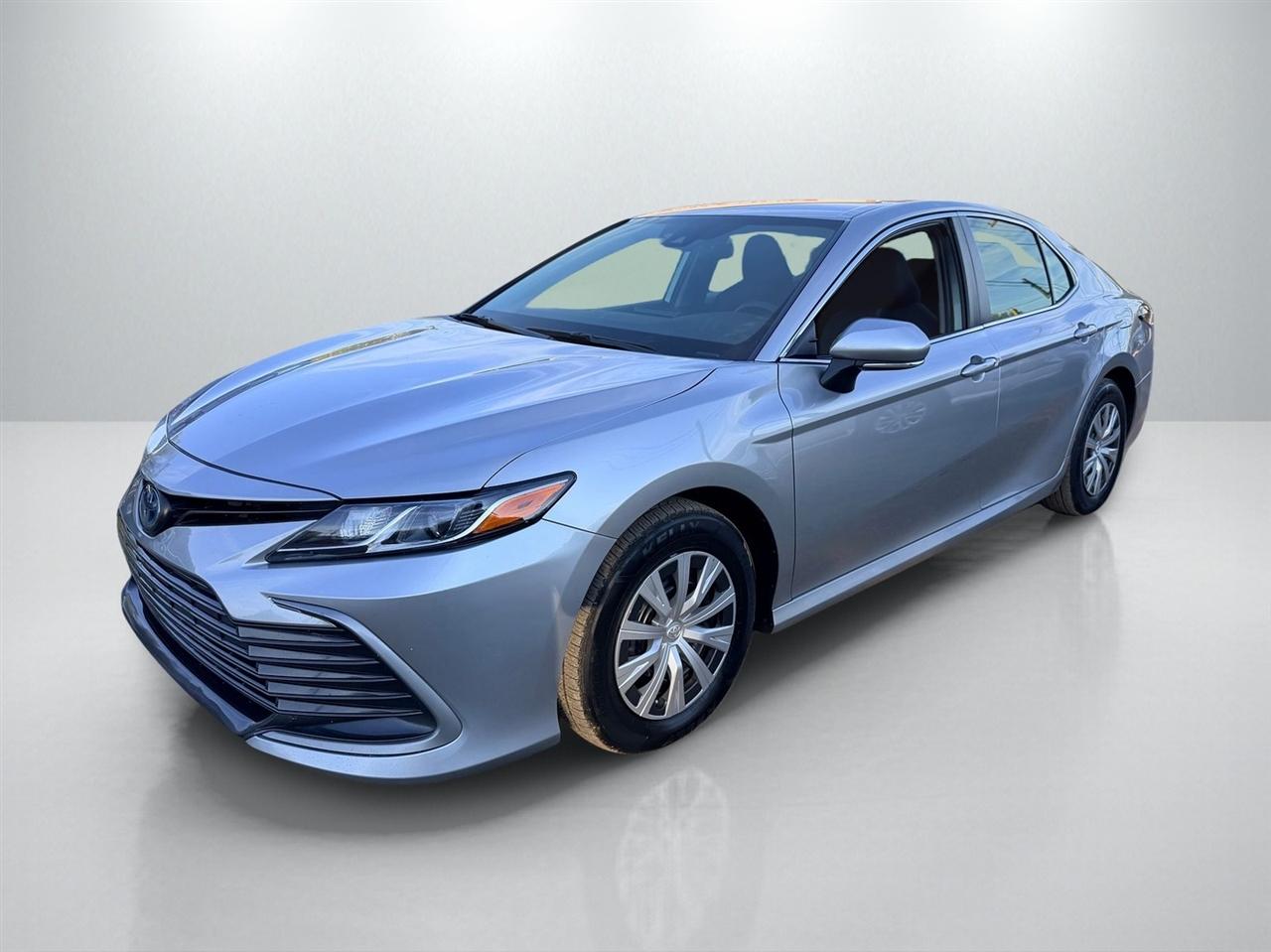 Toyota Camry photo 3