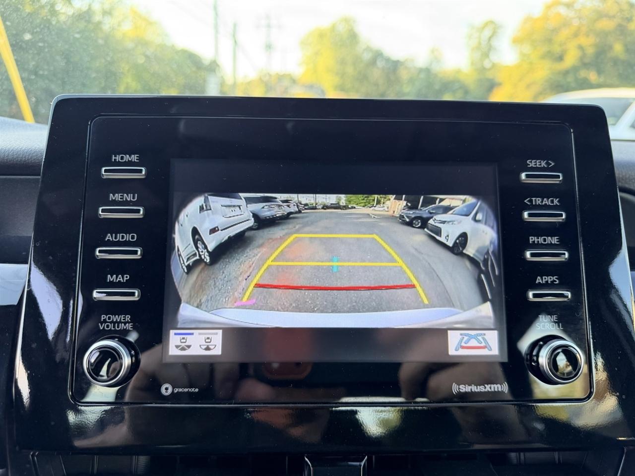 Toyota Camry photo 21