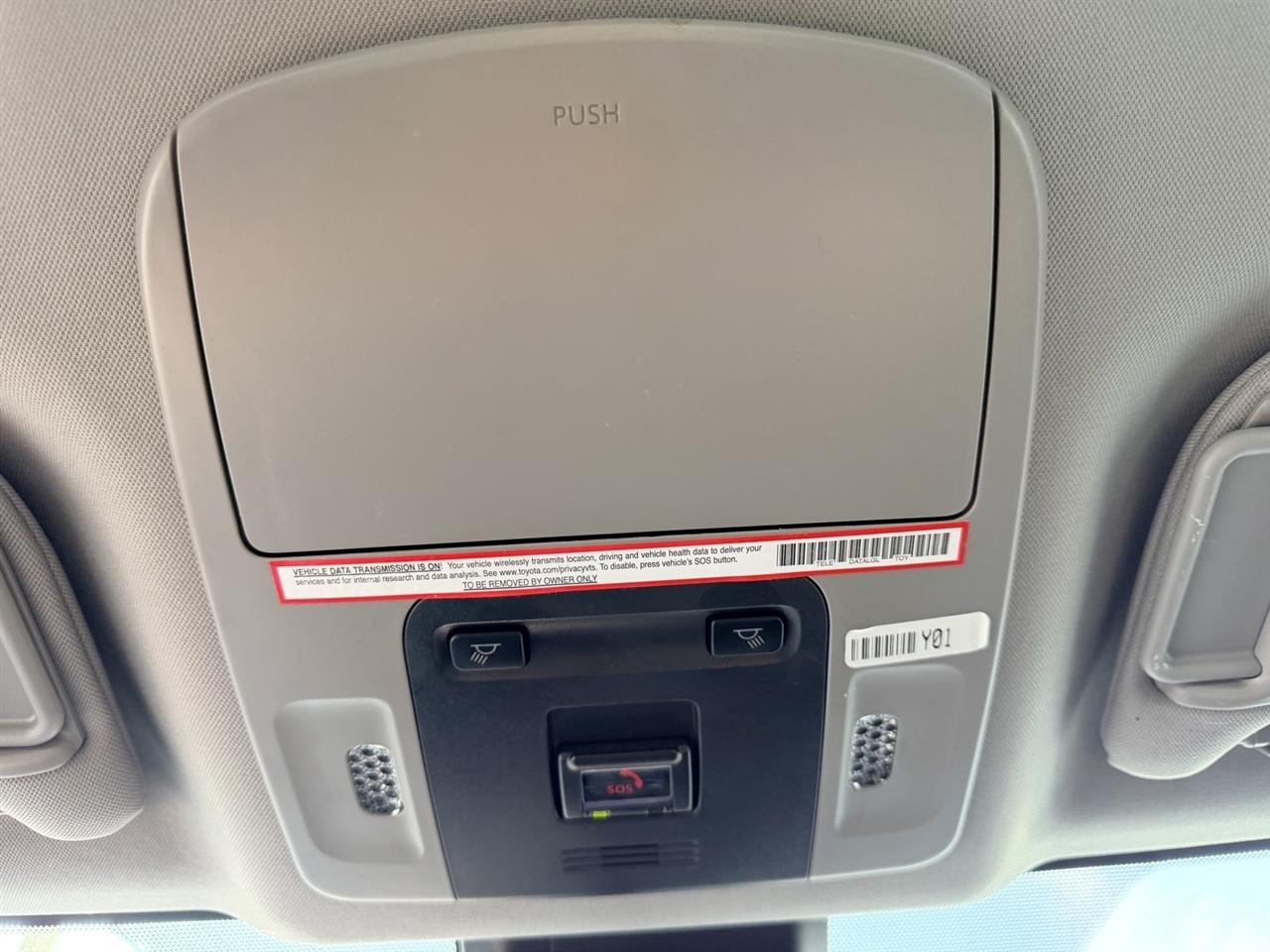 Toyota Camry photo 23