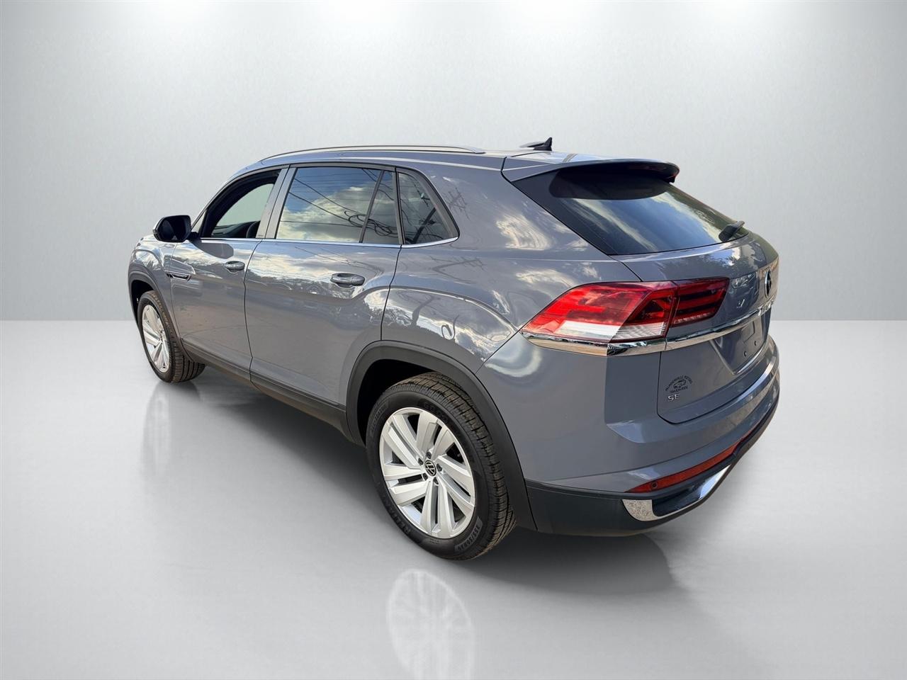 Volkswagen Atlas Cross Sport SE w/Technology 4MOTION 2021