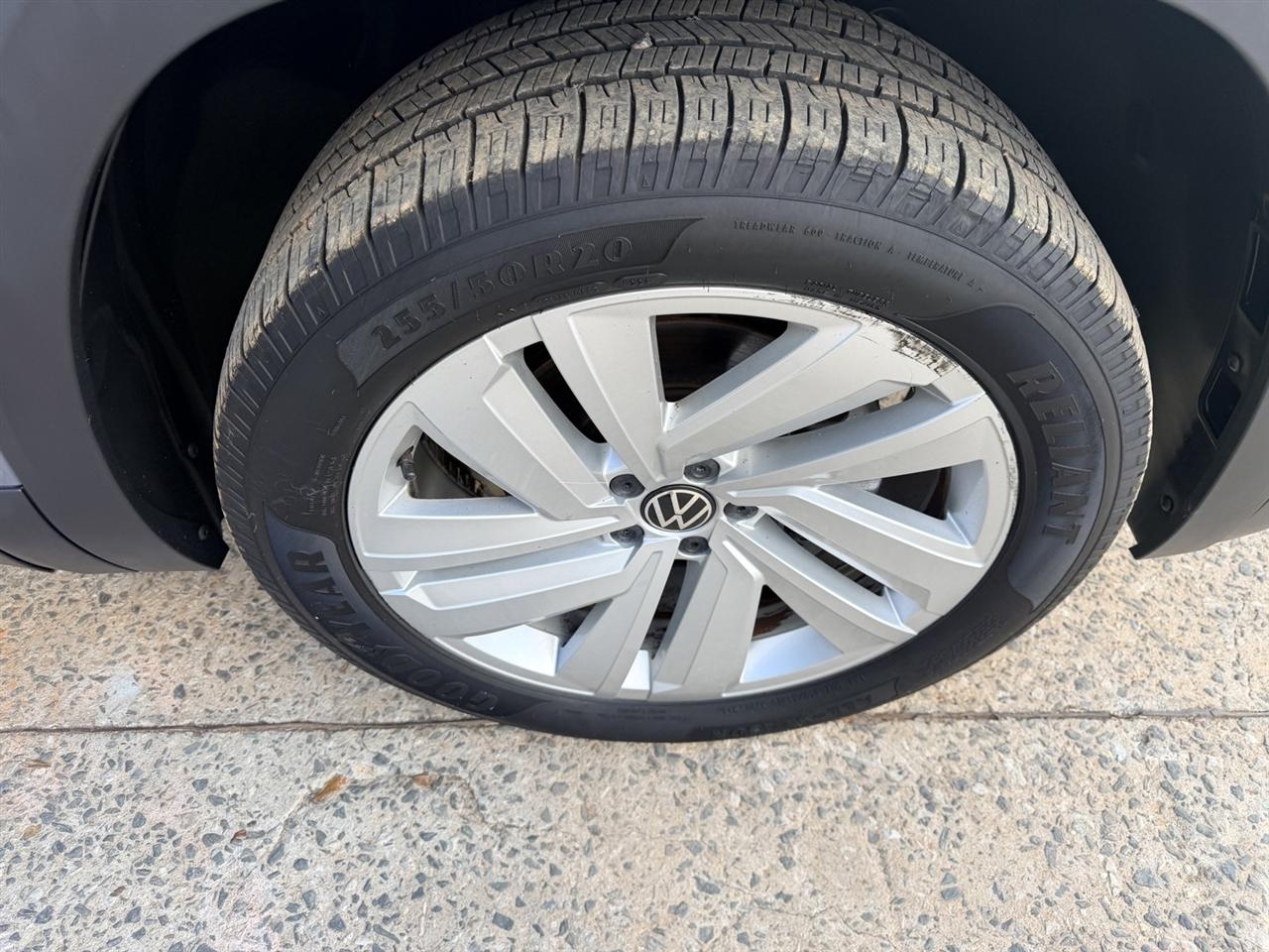 Volkswagen Atlas Cross Sport SE w/Technology 4MOTION 2021