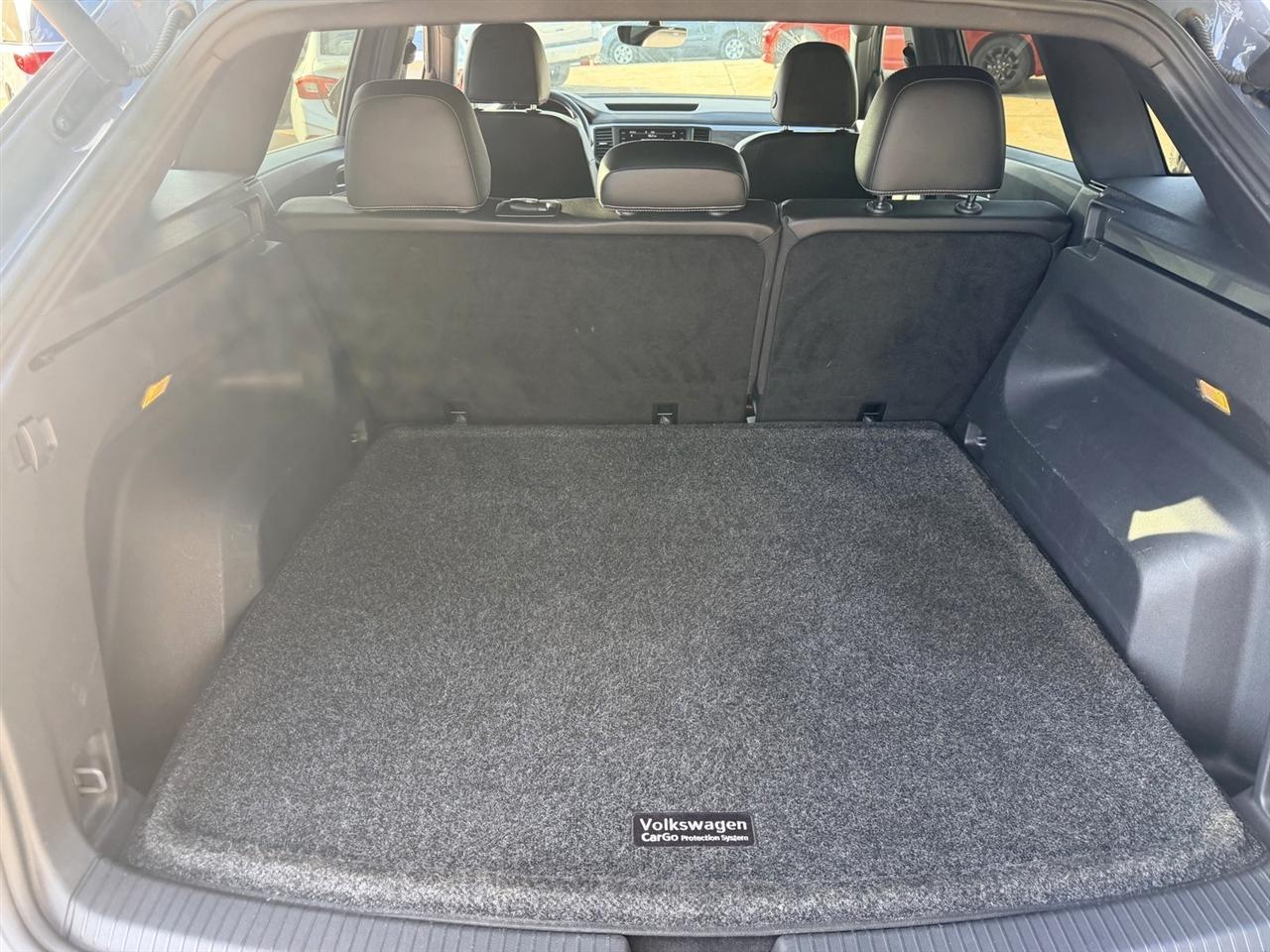 Volkswagen Atlas Cross Sport SE w/Technology 4MOTION 2021