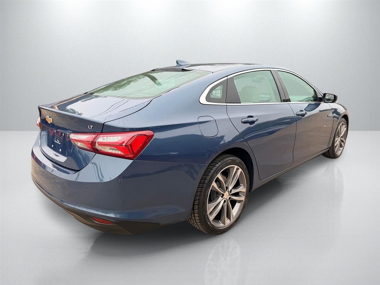Chevrolet Malibu 4dr Sdn LT w/2LT 2024