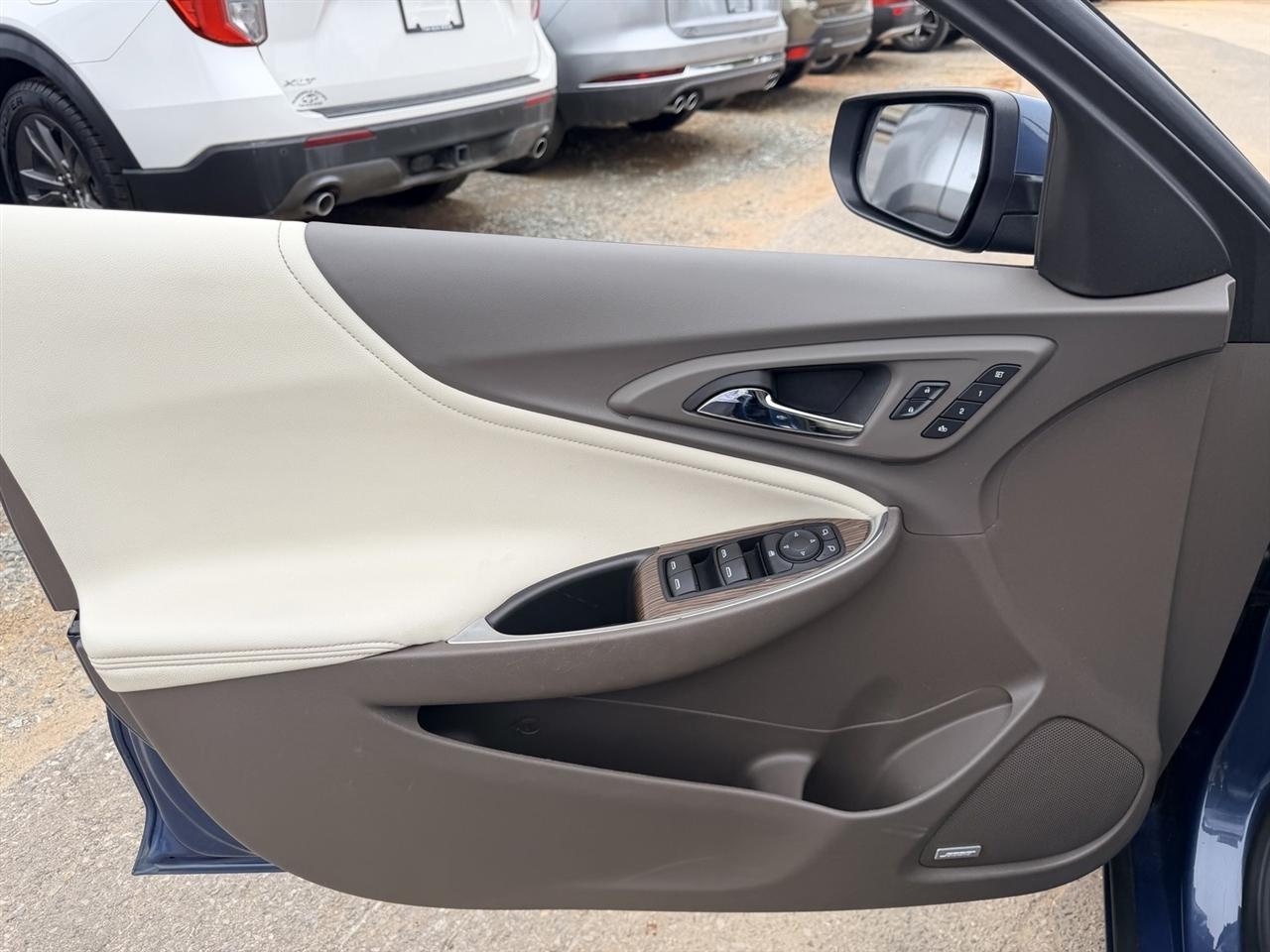 Chevrolet Malibu 4dr Sdn LT w/2LT 2024