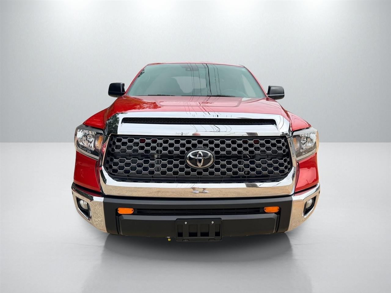 Toyota Tundra SR5 CrewMax 5.7L 2WD 2021