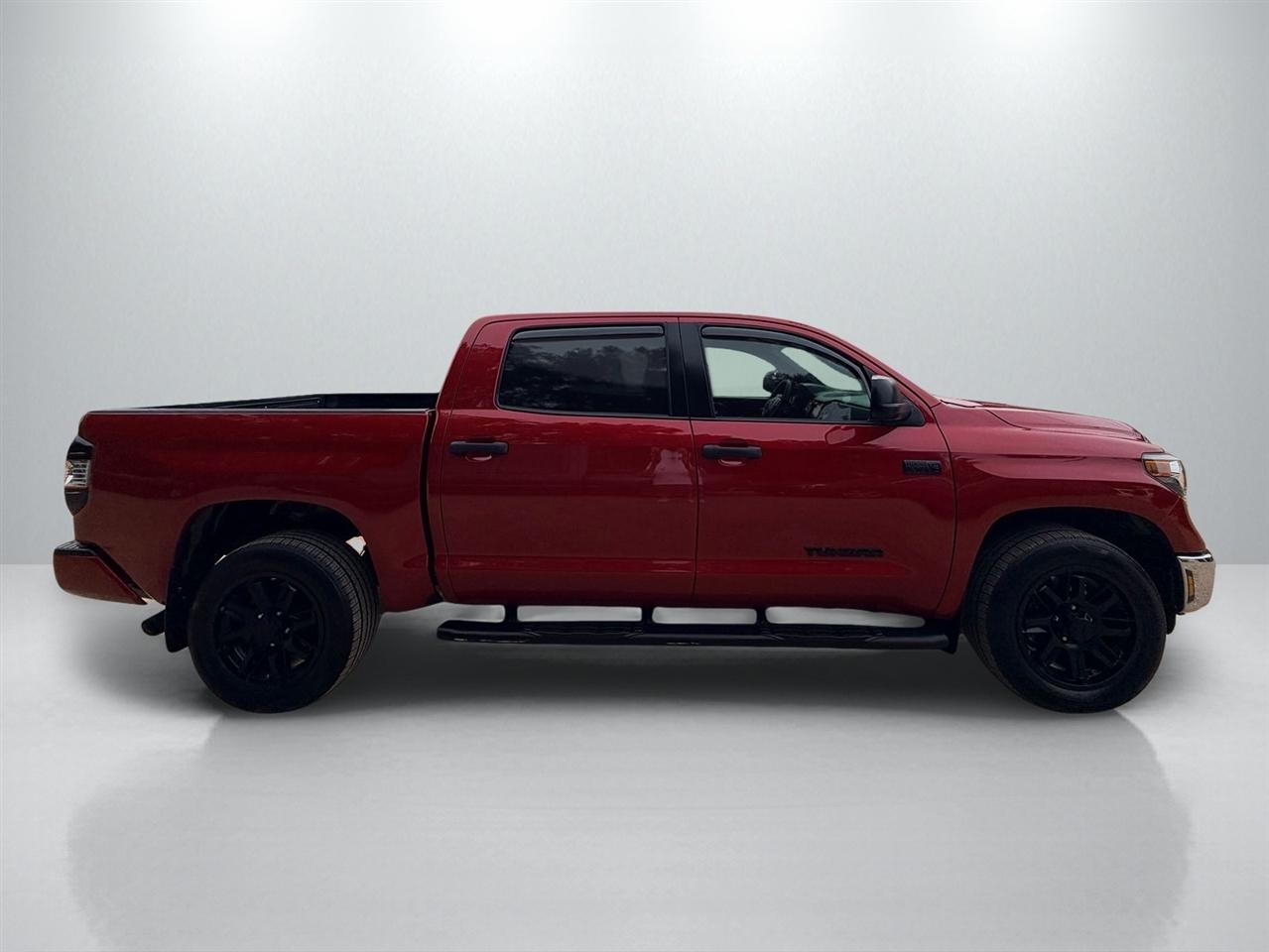 Toyota Tundra SR5 CrewMax 5.7L 2WD 2021