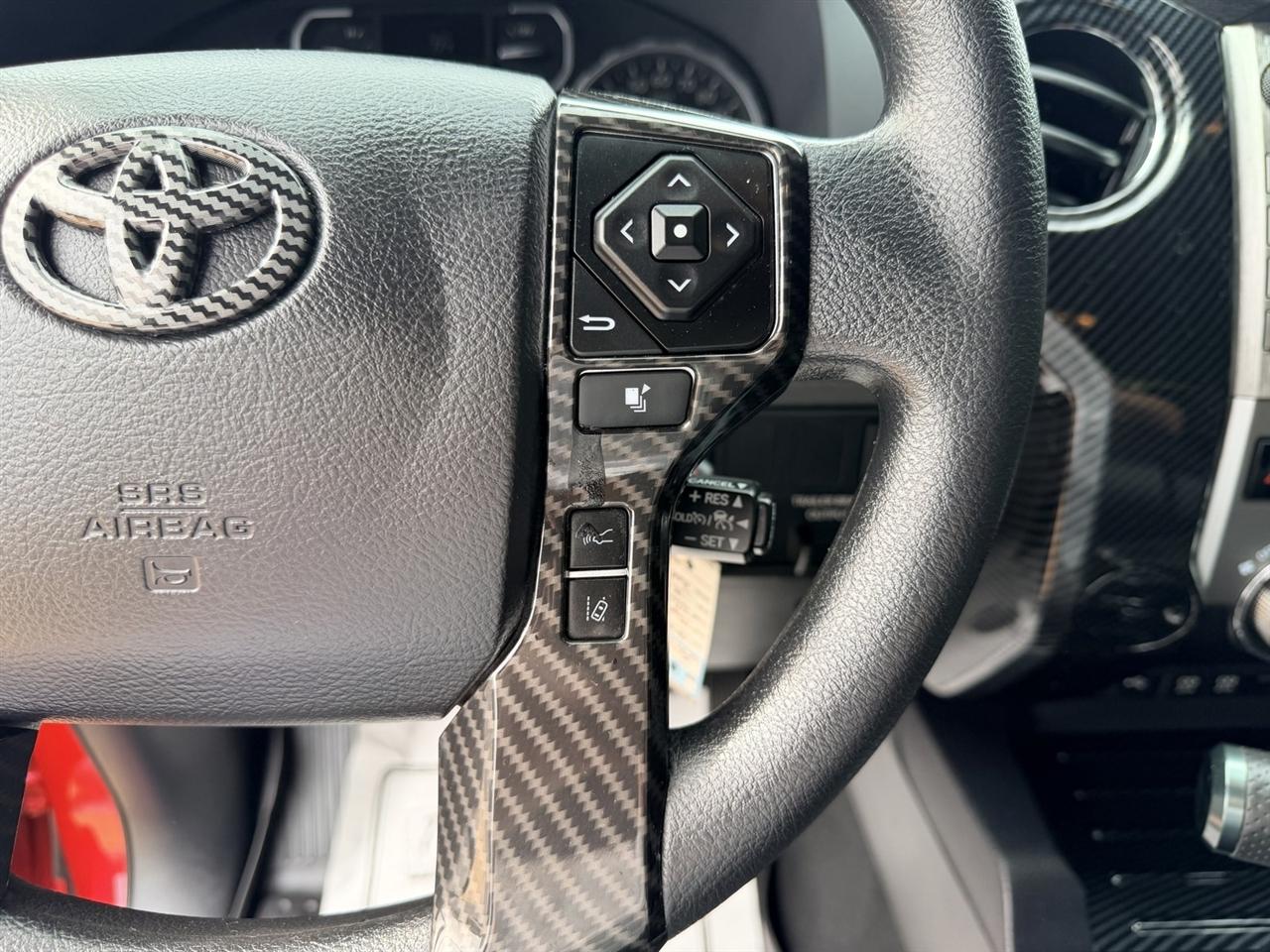 Toyota Tundra SR5 CrewMax 5.7L 2WD 2021
