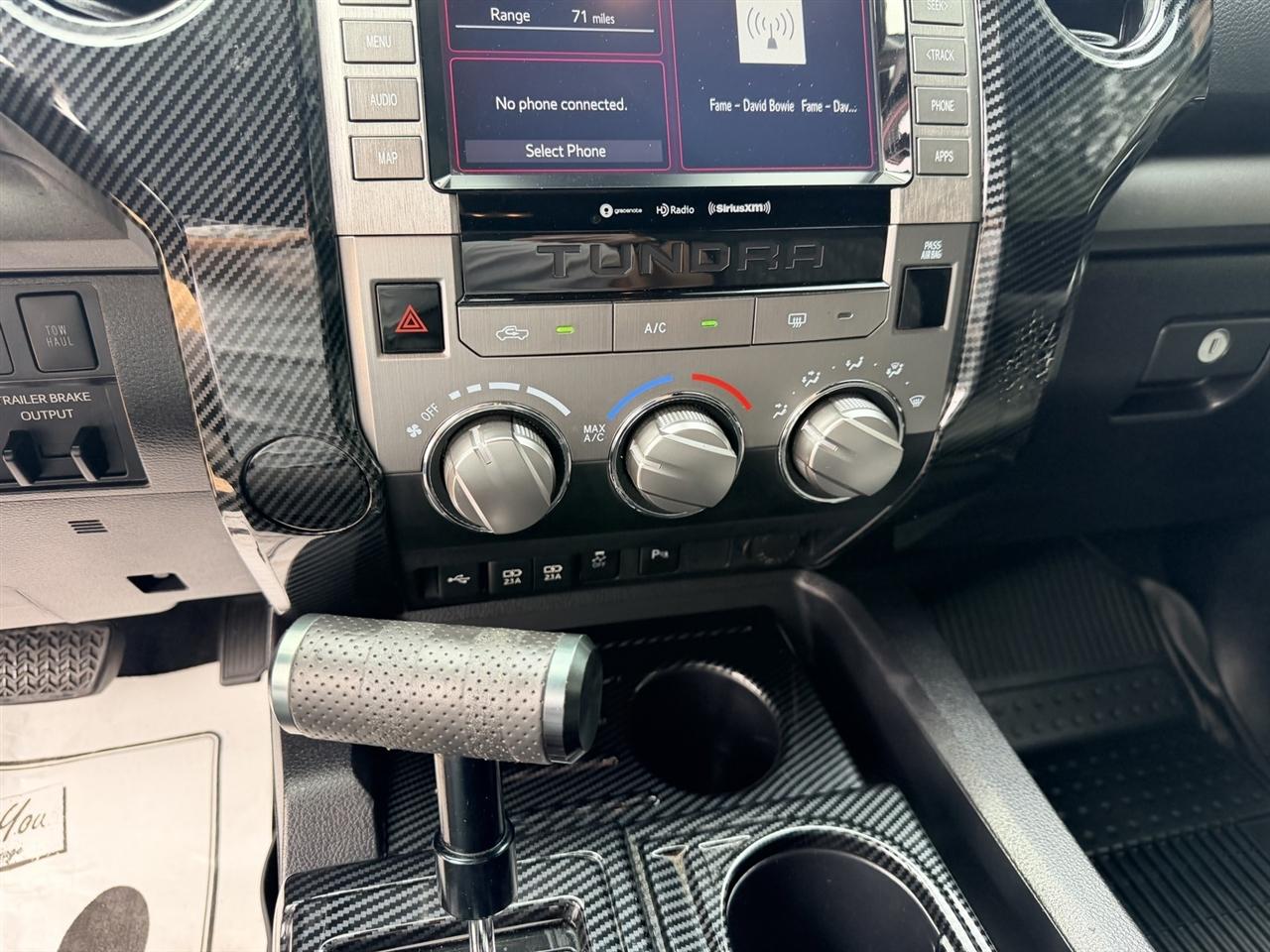 Toyota Tundra SR5 CrewMax 5.7L 2WD 2021