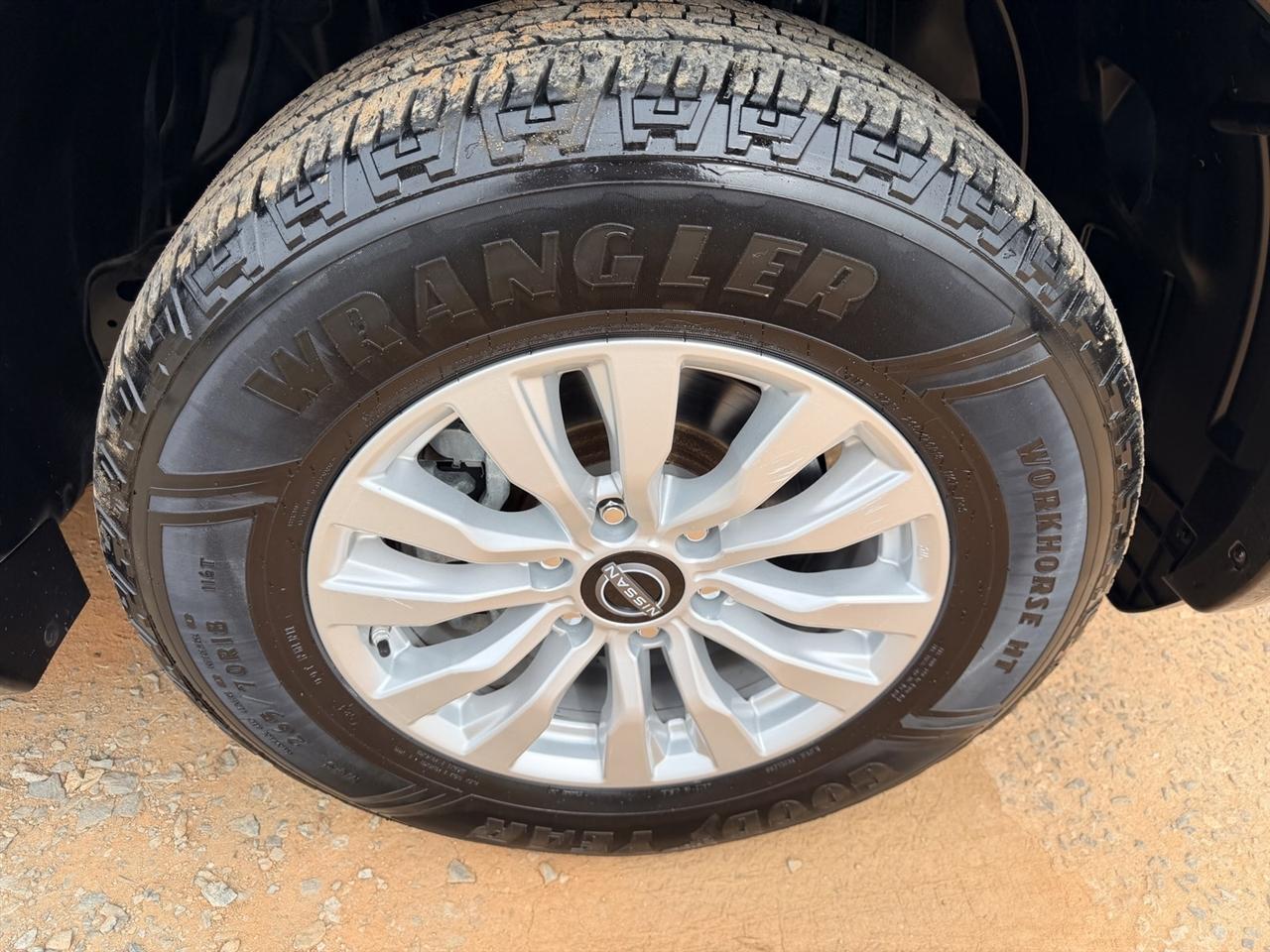 Nissan Armada SV 2WD 2021