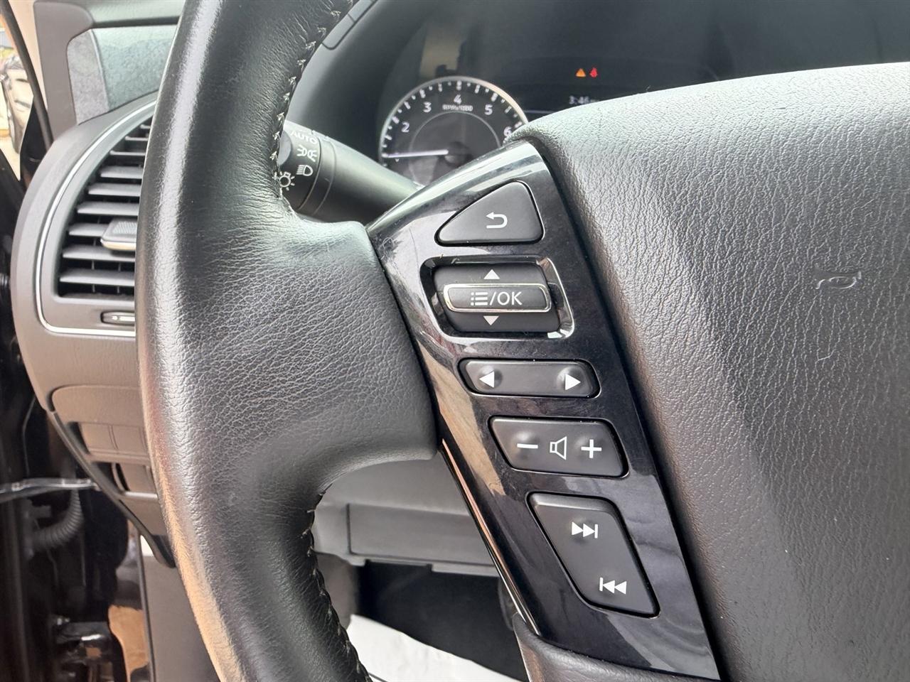 Nissan Armada SV 2WD 2021