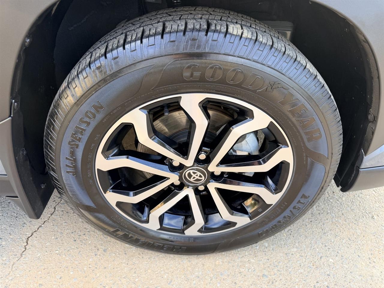 Toyota Corolla Cross XSE AWD 2024