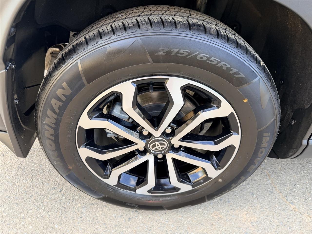 Toyota Corolla Cross XSE AWD 2024