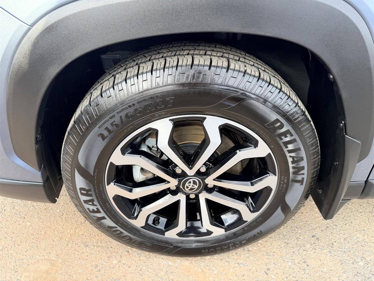 Toyota Corolla Cross XSE AWD 2024
