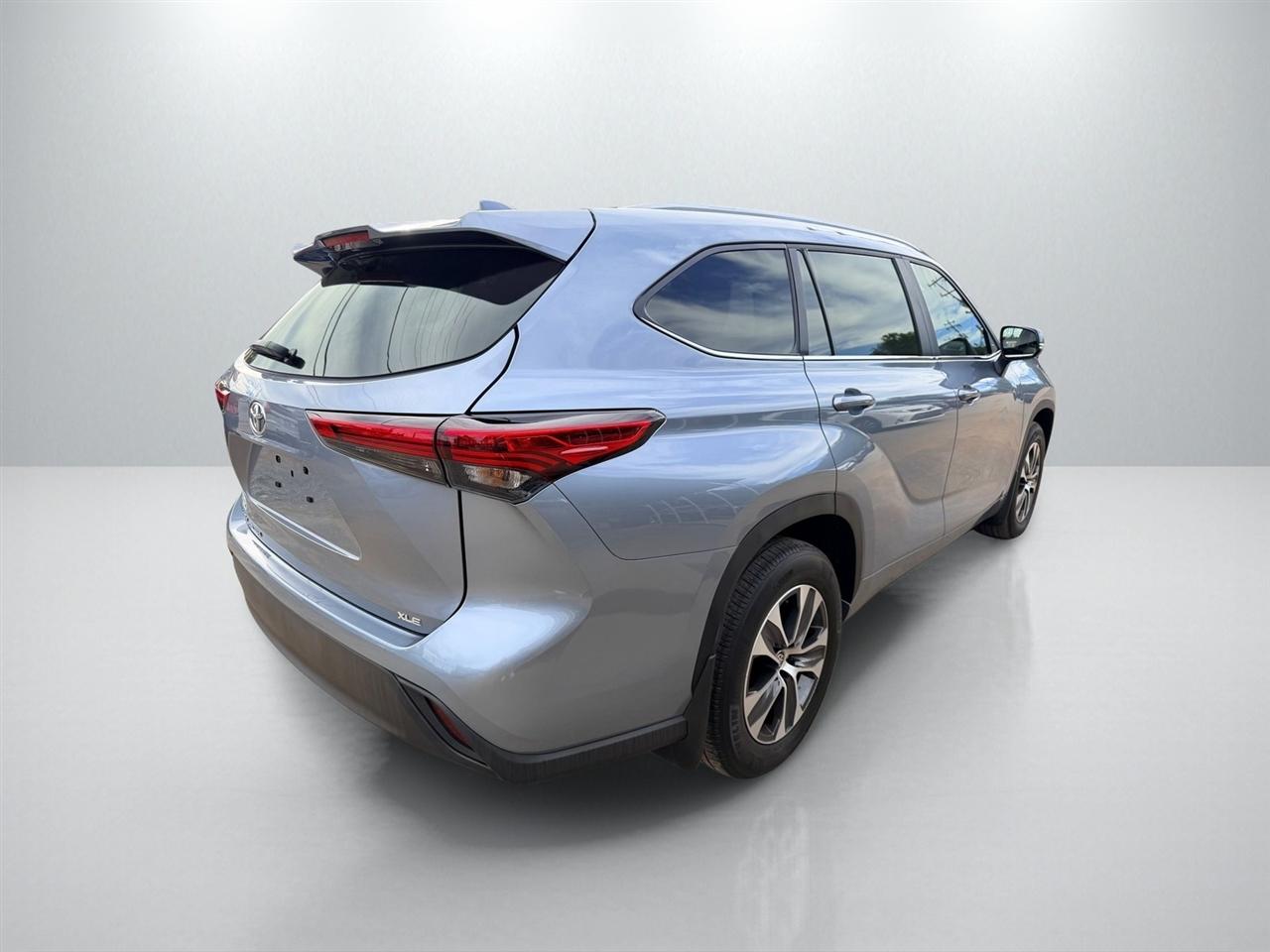Toyota Highlander Others 2023