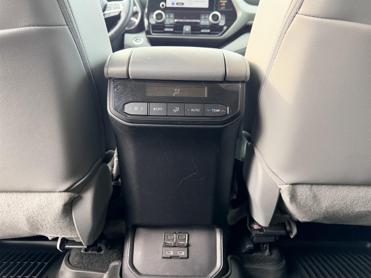 Toyota Highlander Others 2023