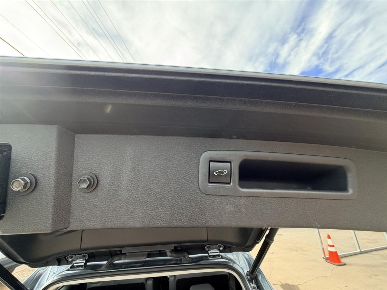 Toyota Highlander Others 2023