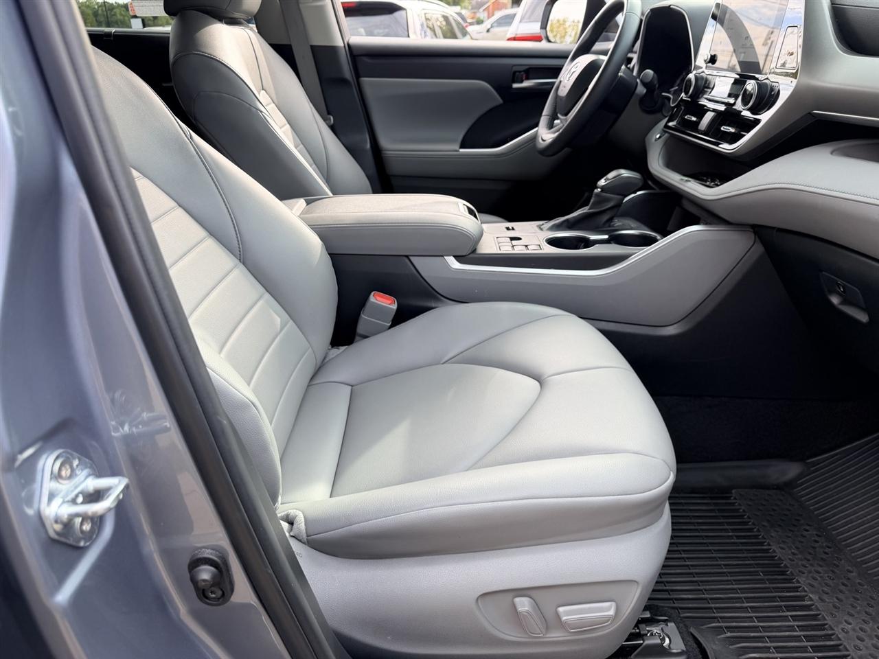 Toyota Highlander Others 2023