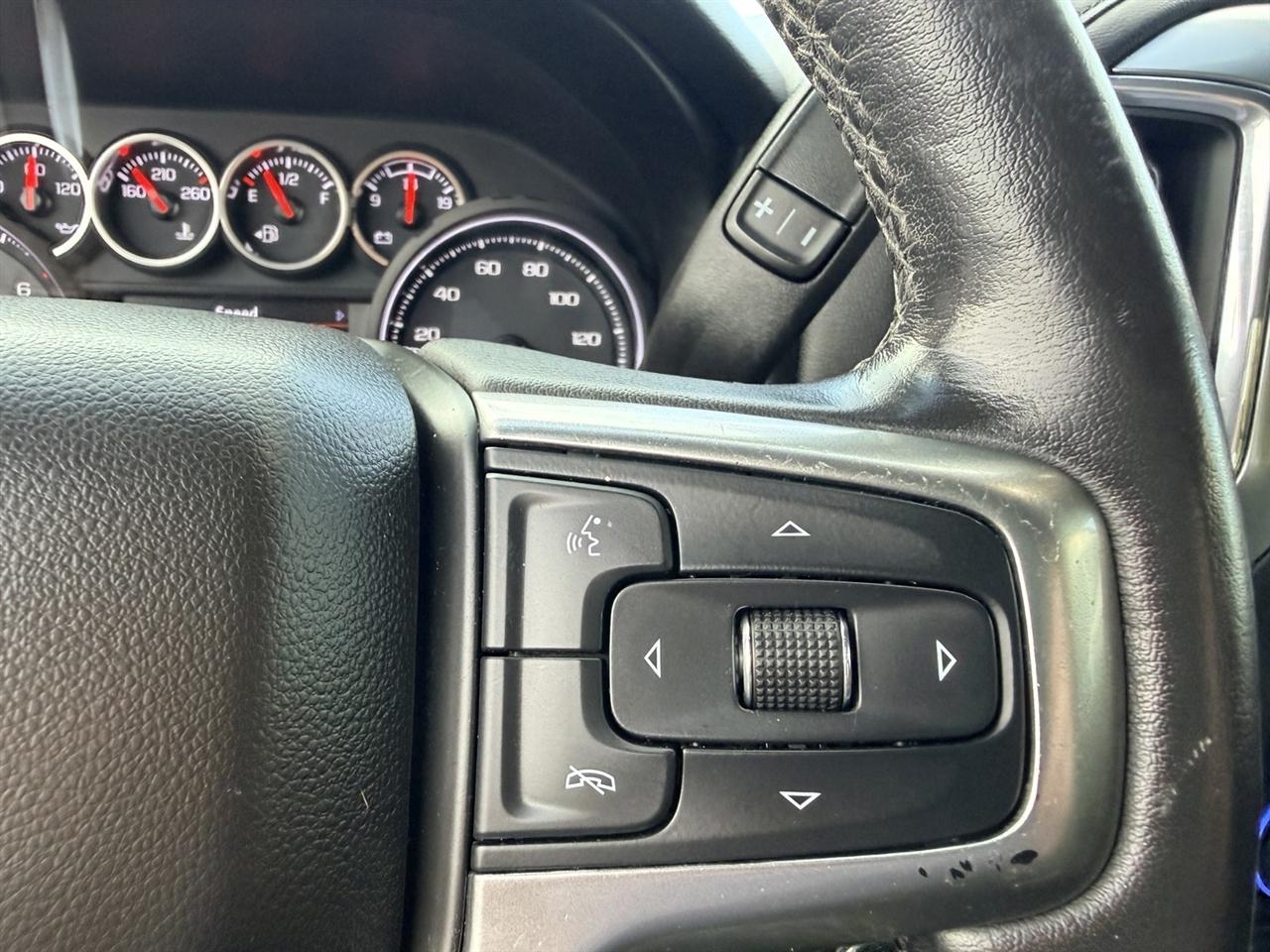 Chevrolet Silverado 1500 RST Crew Cab 4WD 2020