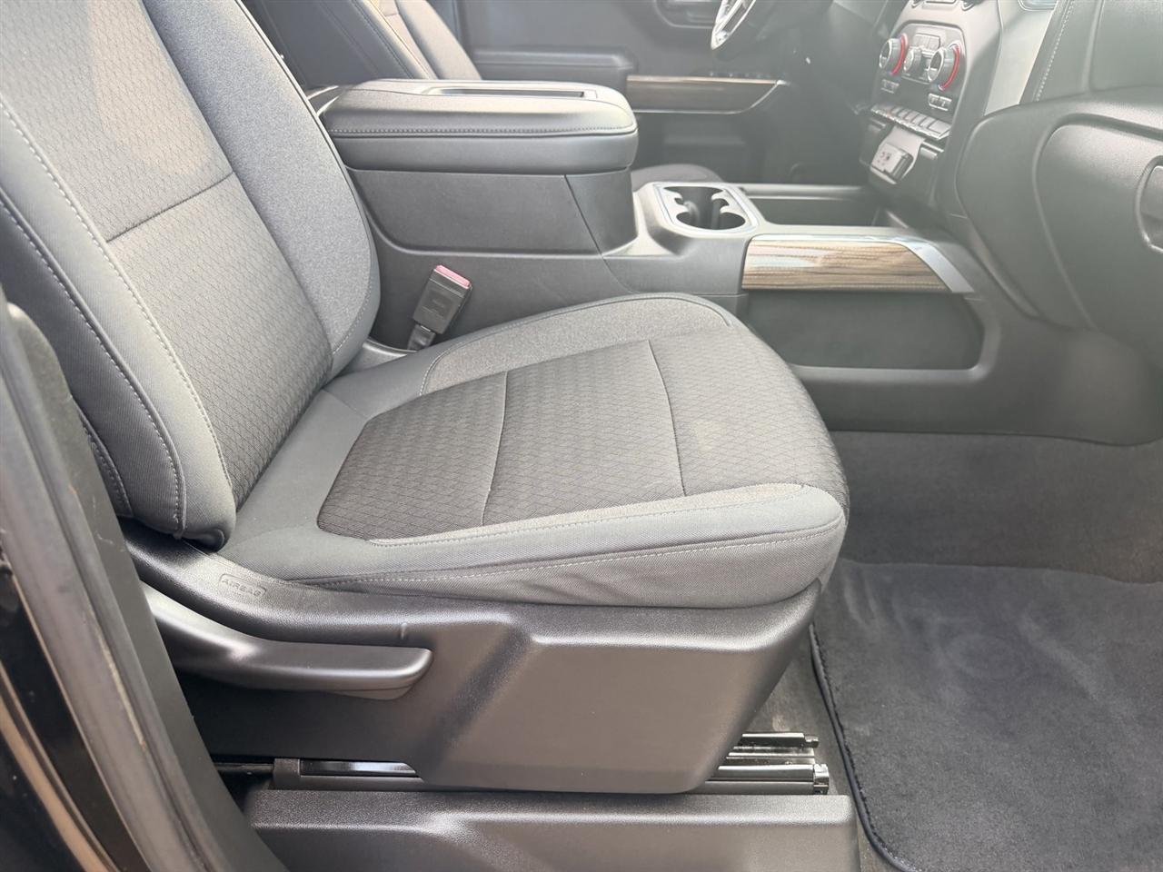 Chevrolet Silverado 1500 RST Crew Cab 4WD 2020